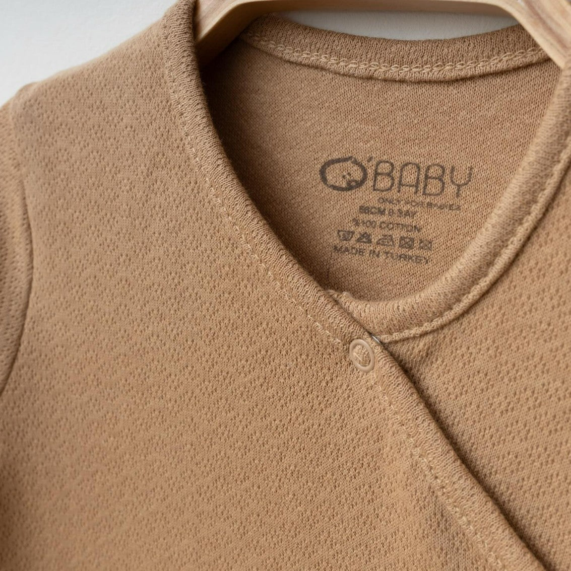 Pyjama naissance beige sable – Élégance douce & cocooning pour bébé ✨