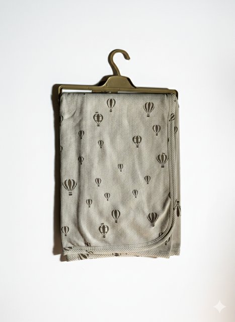 Couverture Bébé Aérienne – Motif Montgolfières