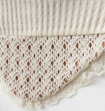Ensemble naissance camel et écru avec dentelle – douceur et élégance pour bébé 🤍✨