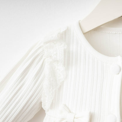 Ensemble naissance écru avec petits nœuds – douceur et élégance pour bébé 🤍✨