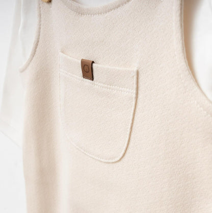 Ensemble naissance salopette écrue et body blanc – douceur et élégance pour bébé 🤍✨