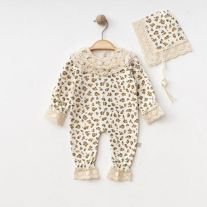 Ensemble bébé léopard & dentelle – Élégance sauvage dès la naissance