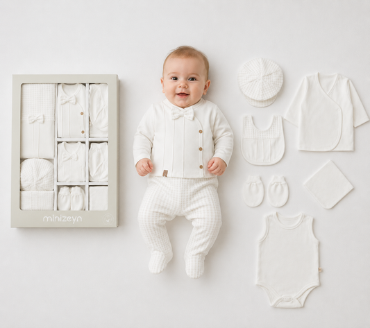 Coffret Naissance Blanc Écru 10 Pièces – Élégance & Douceur pour Bébé 🤍👶