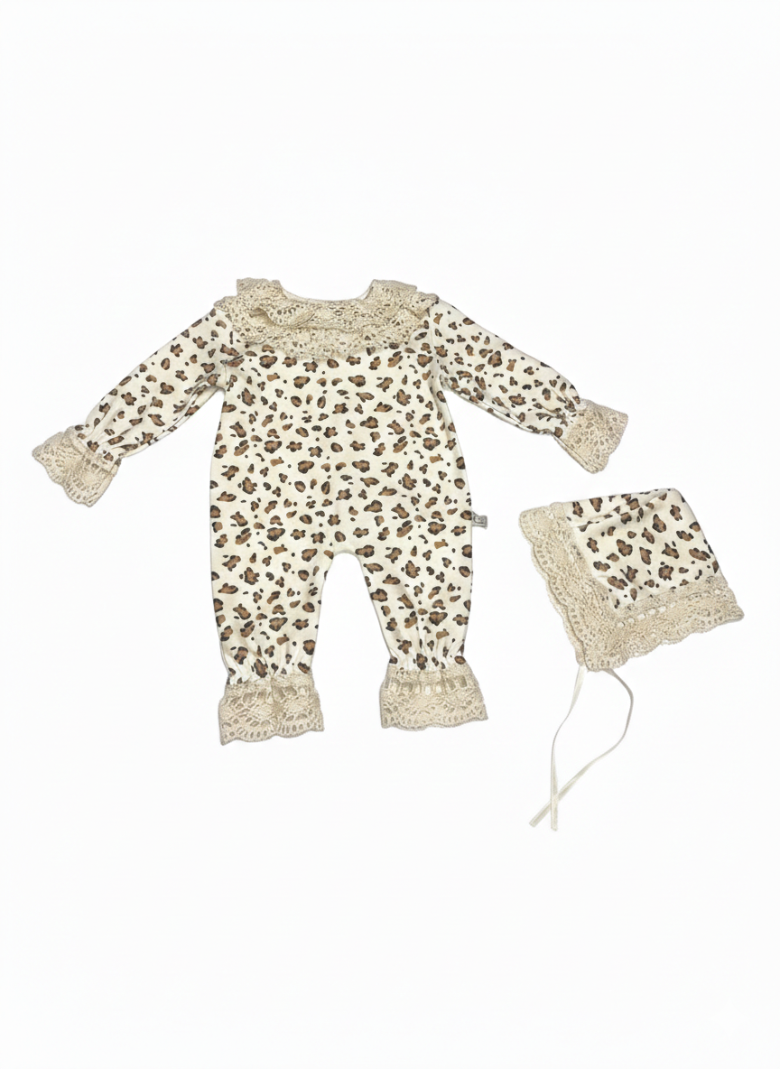 Ensemble Bébé 2 Pièces – Imprimé Léopard & Dentelle Chic ✨
