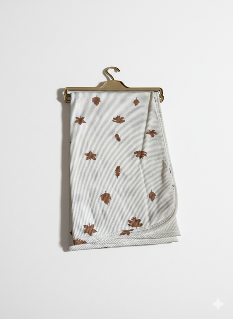 Couverture Bébé Douceur Sylvestre – Motif Feuilles de Chêne