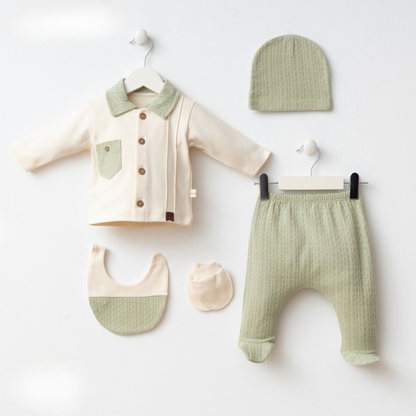 Ensemble Bébé 4 Pièces – Maille Texturée Vert Sauge & Style Rétro