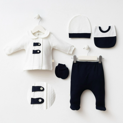 Ensemble naissance blanc et bleu marine – douceur et élégance pour bébé 🤍💙